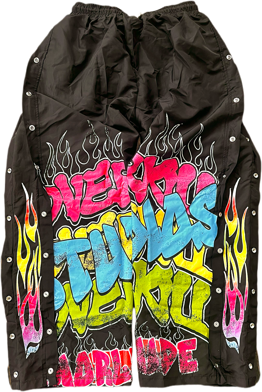 “HEATING UP” NYLON SNAP FLARE PANTS (BLACK)